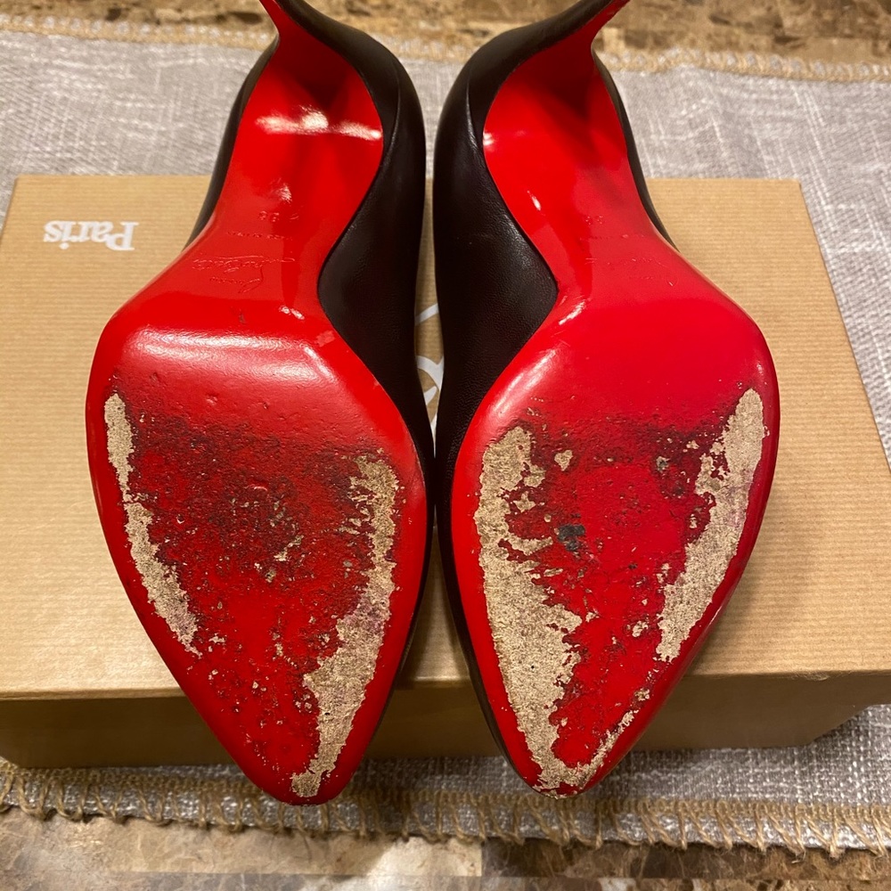 Christian Louboutin Size 38 - Picture 7 of 7